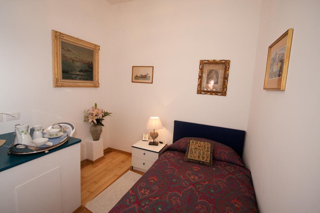 B&B Better Trieste Rom bilde